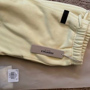 Fear of God NWT Canary sweat pant boys 12